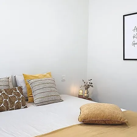 Апартаменты Etage 2 - In Centrum, 300m Zee En Gratis Parking Остенде