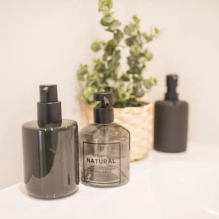 Etage 2 - In Centrum, 300m Zee En Gratis Parking * Oostende