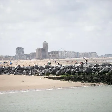 Etage 2 - In Centrum, 300m Zee En Gratis Parking Oostende