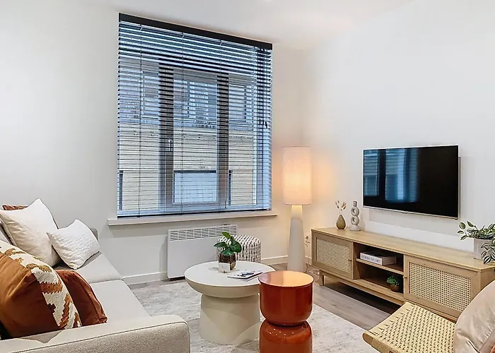 Etage 2 - In Centrum, 300m Zee En Gratis Parking Lejlighed *