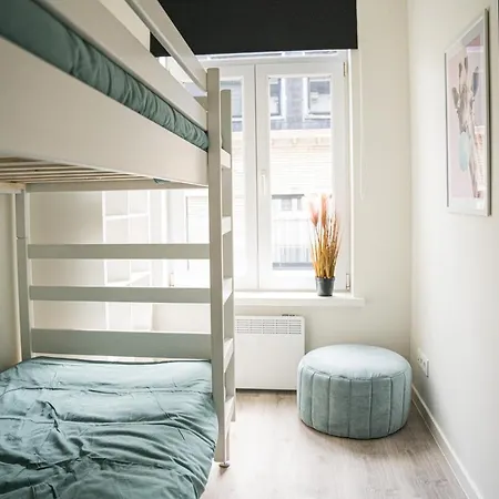 Etage 2 - In Centrum, 300m Zee En Gratis Parking *